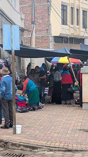 Mercado de Alausi aos domingos