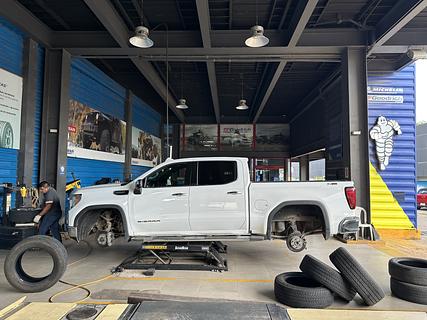 Michelin / BF Goodrich Tires