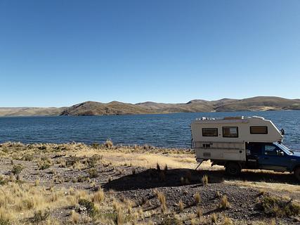 Na margem do lago