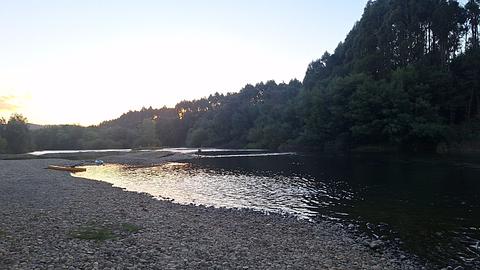Orilla del río