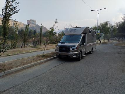 Parque gratuito à beira da estrada