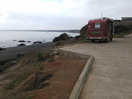 Pelluhue, estacionamento gratuito 'Piedra Rota'