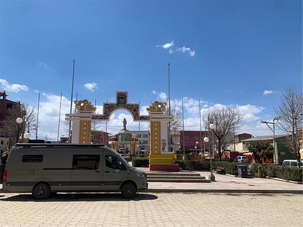 Plaza Pucarani