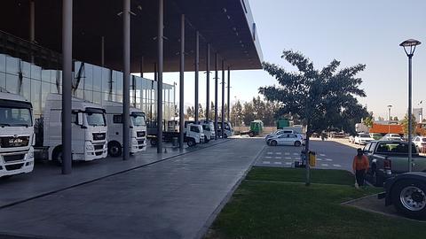 porsche inter auto santiago / VW and MAN Trucks Service