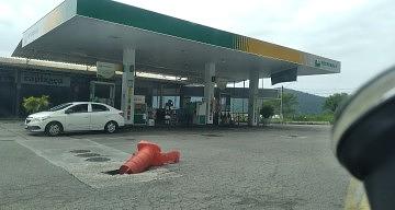 Posto BR entrada de Itacuruçá rj