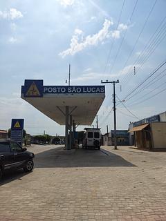 Posto de combustível LUCAS