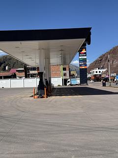 Posto de Combustível Repsol incl. água potável