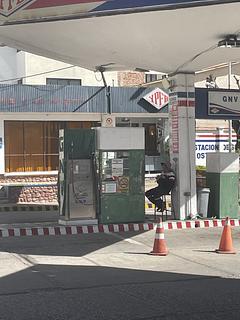 Posto de Combustível YPFB