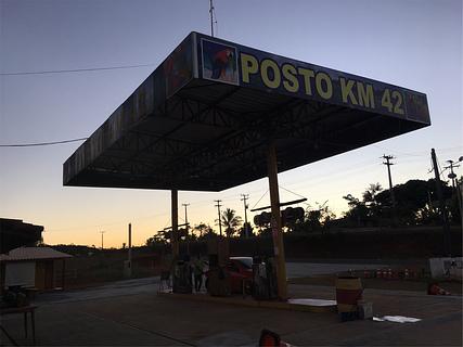 Posto KM 42 (pequena parada de caminhões)