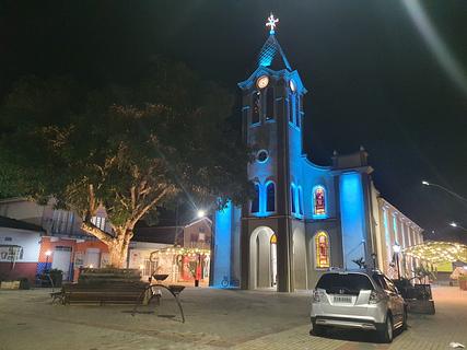 praça central Sapucaí mirim