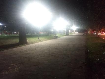 Praça H. Yrigoyen para dormir