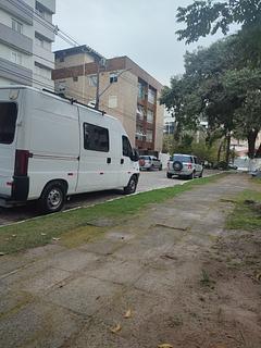 praça próxima praia mansa