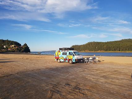 Praia abandonada Coliumo