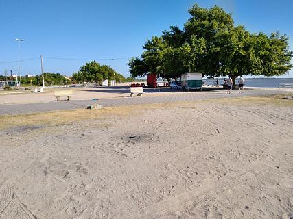 Praia Laranjal