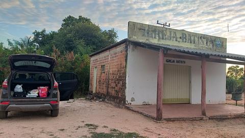 Próximo à Igreja Batista