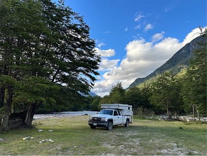Puente de piedra wild camp