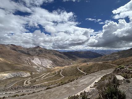 R261 - Saída - Atalho para o Canyon de Colca