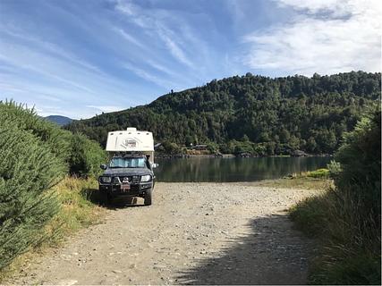 Ribera Sur Río Puelo