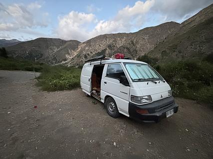 Roadside spot