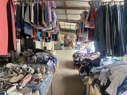 Roupas de segunda mão