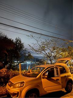 Rua tranquila com vistas