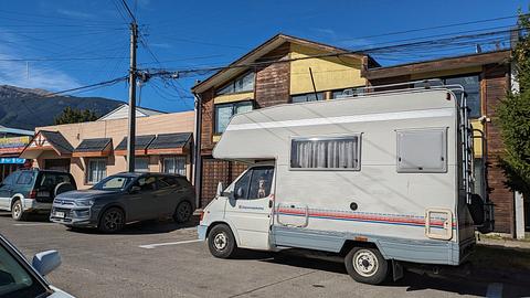 rua tranquila em zona residencial