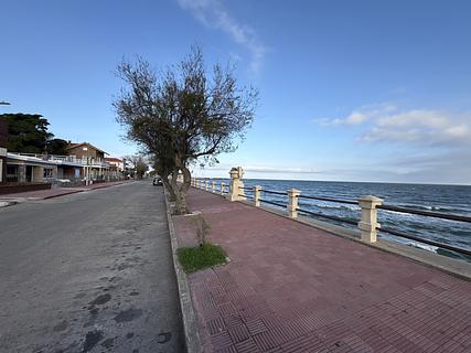 Se llama Rambla street parking