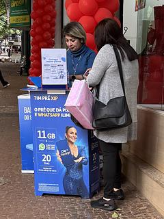 Stand de vendas TIM