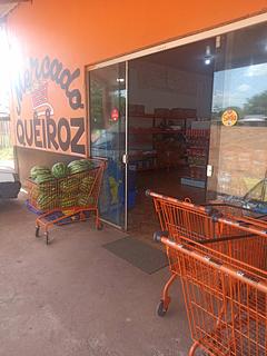 Supermercado + lanches