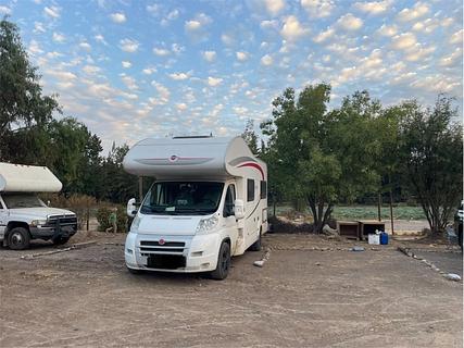 Suzi Santiago Chicureo Camping e Oficina