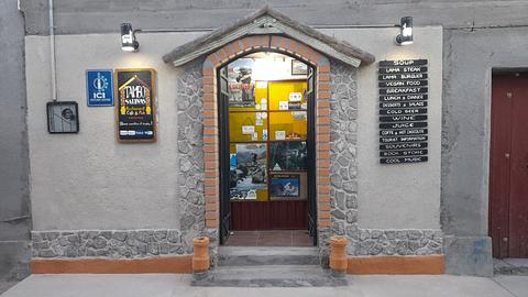 Tambo Salinas - Cafe & Restaurant