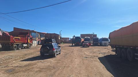 Terreno em Rua Pública