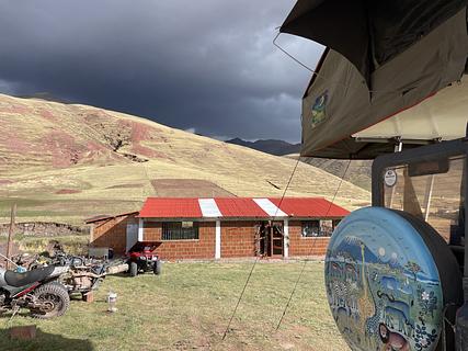 tienda and restaurant