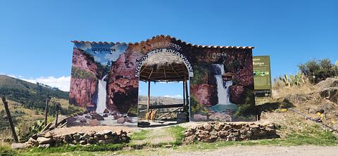 trailhead Batan & Qurimaqma waterfall