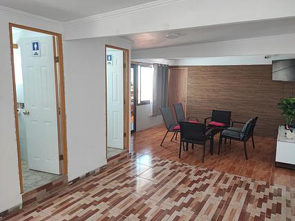 Travel House Hostal
