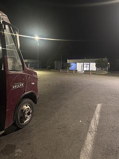 Truck stop (northbound)