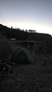 vista agradável acampamento plano para bicicleta