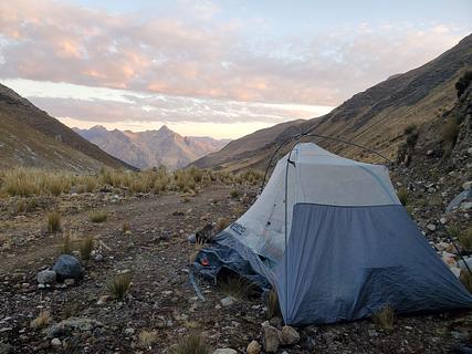 wild camping na estrada antiga