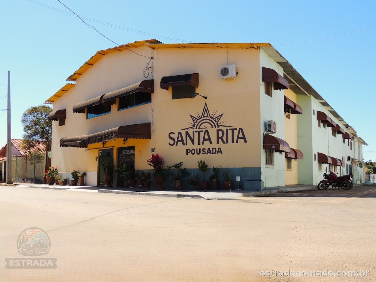 Estacionamento da Pousada São Francisco – Abadiânia