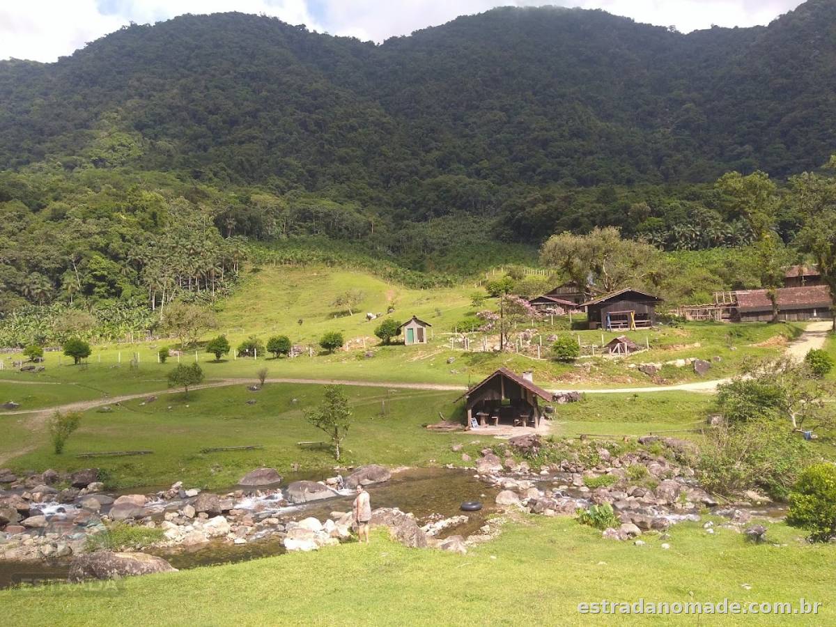 Camping Recanto das Nascentes Divinas