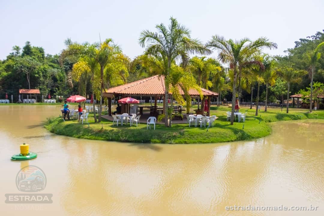 Camping Jardim dos Lagos