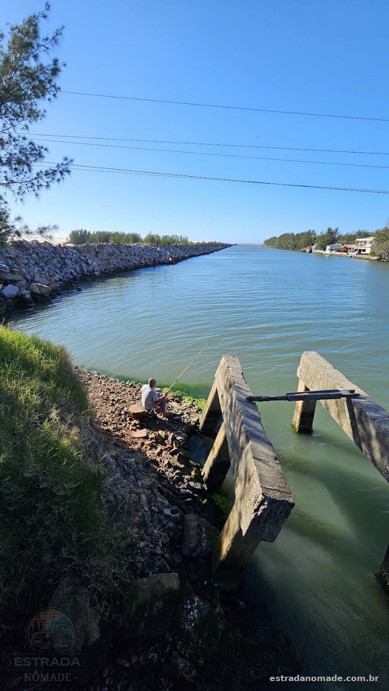 Beira do canal Camacho