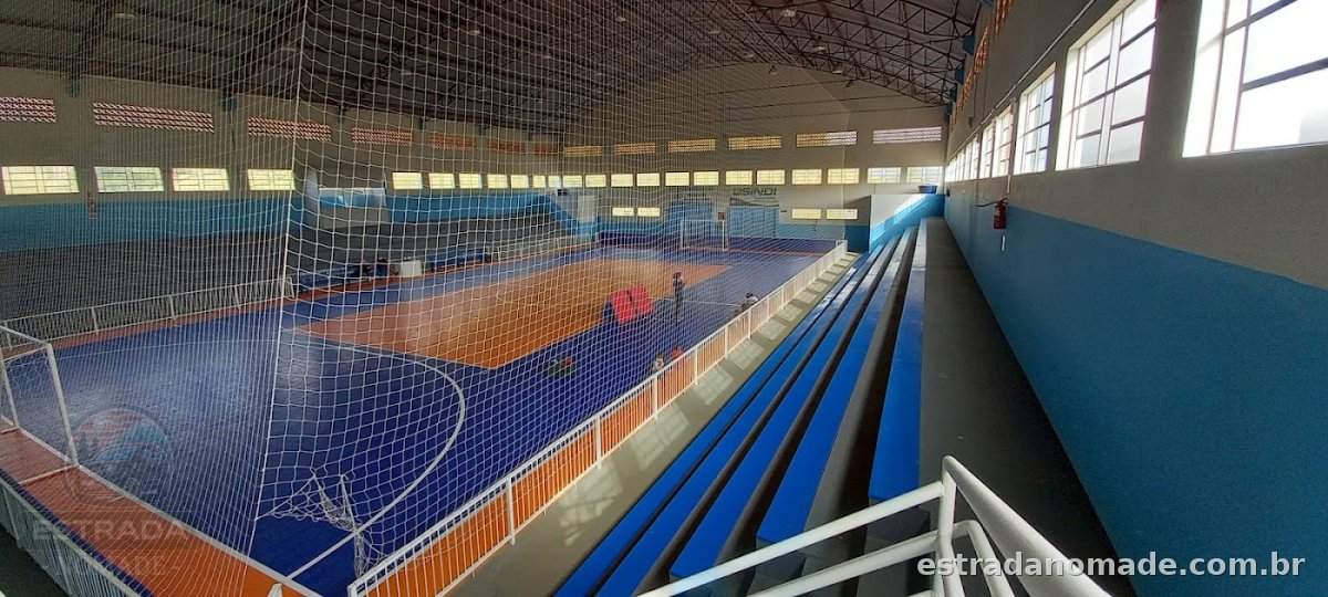 Ginásio municipal Pedro Ivo Campos