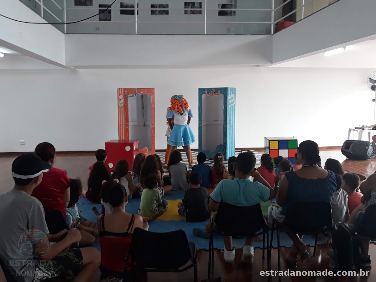 Atrás da casa da cultura e turismo
